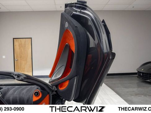 Used 2020 McLaren 600LT Spider RWD image 70