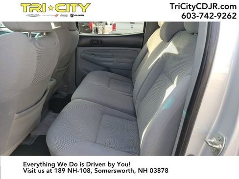 Used 2011 Toyota Tacoma 4x4 Double Cab image 8