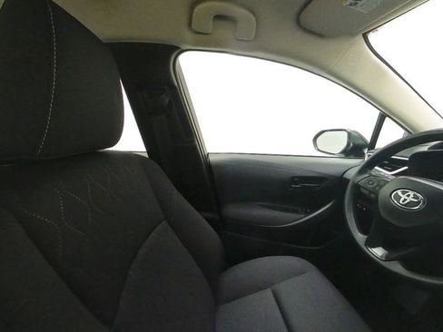 Certified 2025 Toyota Corolla LE image 26