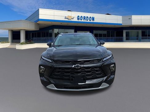 Used 2025 Chevrolet Blazer LT w/ Convenience Package AWD/4WD image 9