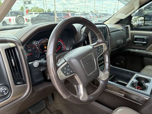 Used 2016 GMC Sierra 1500 Denali w/ Denali Ultimate Package AWD/4WD image 8