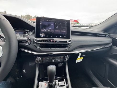 New 2026 Jeep Compass Limited AWD/4WD image 16
