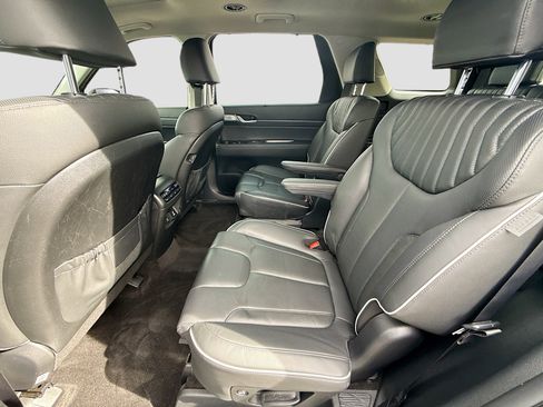 Used 2023 Hyundai Palisade Limited image 23