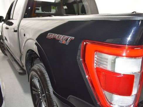 Used 2022 Ford F150 Lariat w/ Equipment Group 502A High AWD/4WD image 9