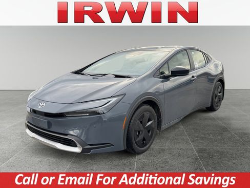 New 2026 Toyota Prius Plug-In Hybrid image 1