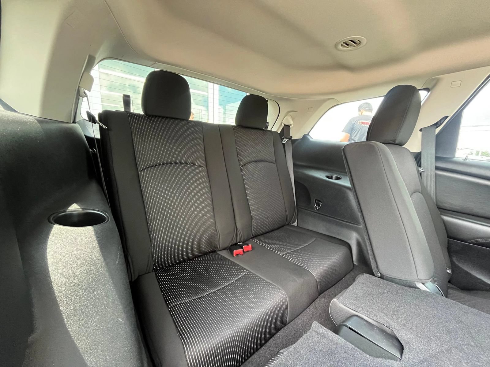 Used 2019 Dodge Journey SE w/ Connectivity Group FWD image 31