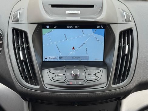 Used 2016 Ford Escape SE w/ SE Chrome Package AWD/4WD image 10