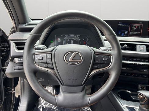 Used 2021 Lexus UX 250h w/ Premium Package AWD/4WD image 25