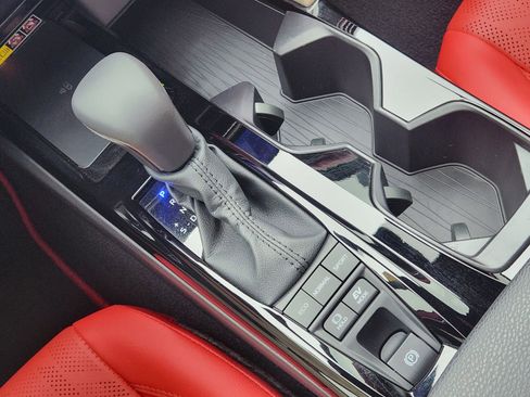 Used 2026 Toyota Camry XSE w/ Premium Package image 22