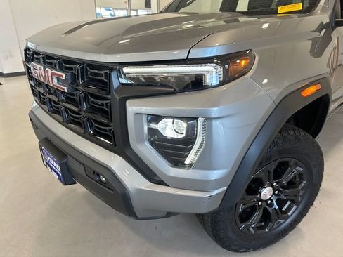 Certified 2023 GMC Canyon Elevation w/ Elevation Premium Package AWD/4WD image 9