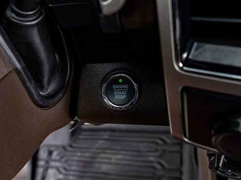 Used 2022 Ford F350 King Ranch w/ Chrome Package image 23