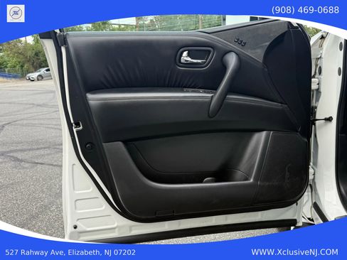 Used 2021 Nissan Armada SL w/ Midnight Edition Package image 7