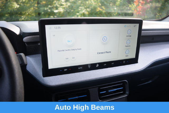 Used 2025 Ford Maverick XLT w/ 4K Tow Package AWD/4WD image 8