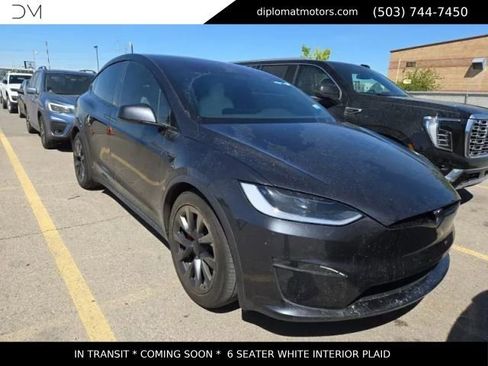 Used 2024 Tesla Model X Plaid AWD/4WD image 3
