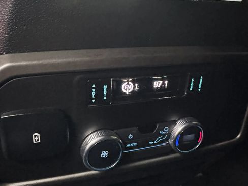 Used 2019 Ford Expedition XLT w/ Cargo Package RWD image 23