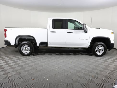 Certified 2024 Chevrolet Silverado 2500 W/T w/ WT Convenience Package image 4