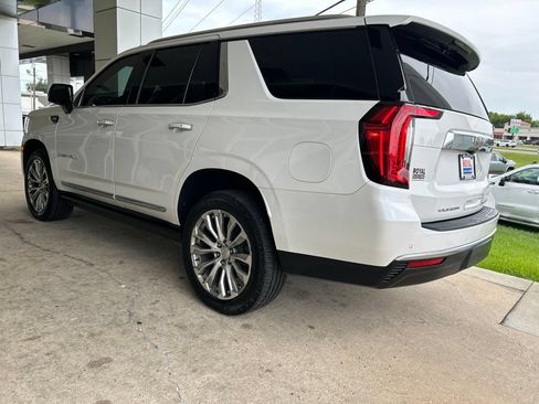 Used 2022 GMC Yukon Denali RWD image 5