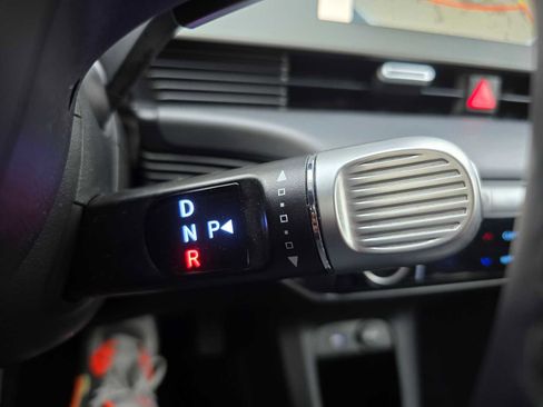 Used 2024 Hyundai Ioniq 5 SE image 34