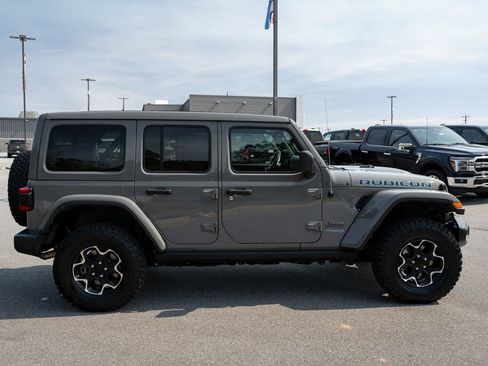 Used 2022 Jeep Wrangler Unlimited Rubicon 4xe w/ Cold Weather Group image 11