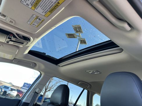 Used 2025 Subaru Outback Limited w/ Tech Package 3 image 7