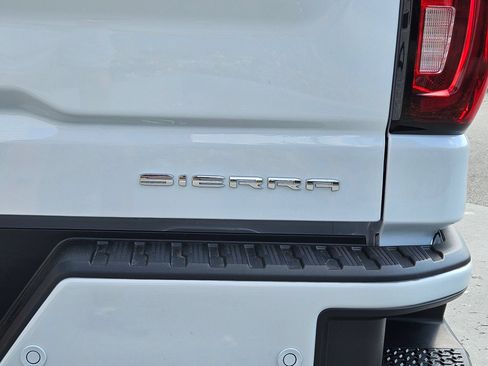 Used 2026 GMC Sierra 1500 Denali w/ Denali Reserve Package AWD/4WD image 30
