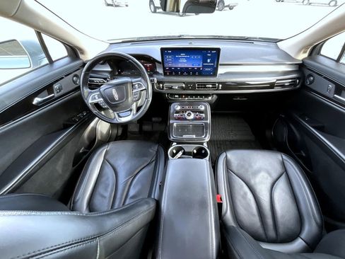 Certified 2022 Lincoln Nautilus Reserve w/ Equipment Group 201A image 14