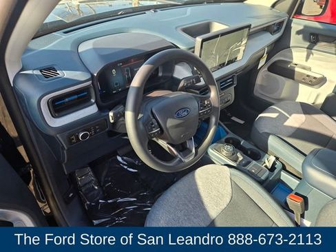 New 2025 Ford Maverick XLT image 3