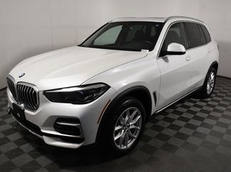 Used 2022 BMW X5 xDrive40i w/ Premium Package AWD/4WD video 1