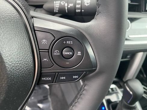 Certified 2024 Toyota Corolla Cross LE AWD/4WD image 22