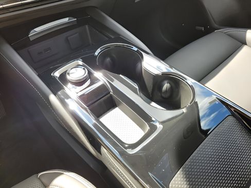 New 2025 Buick Envision Avenir image 37