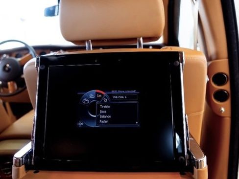 Used 2010 Rolls-Royce Phantom Sedan image 26