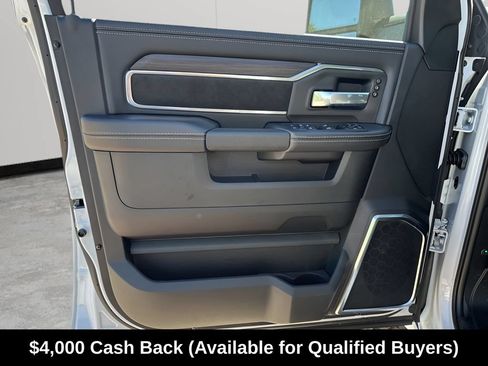 New 2026 RAM 2500 Laramie w/ Night Edition AWD/4WD image 28
