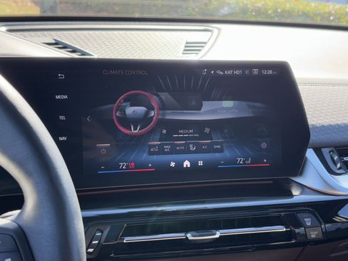 Certified 2025 BMW X2 xDrive28i image 29