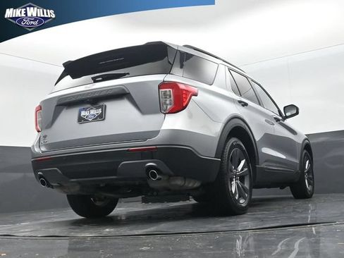 Used 2024 Ford Explorer XLT w/ Equipment Group 202A RWD image 23