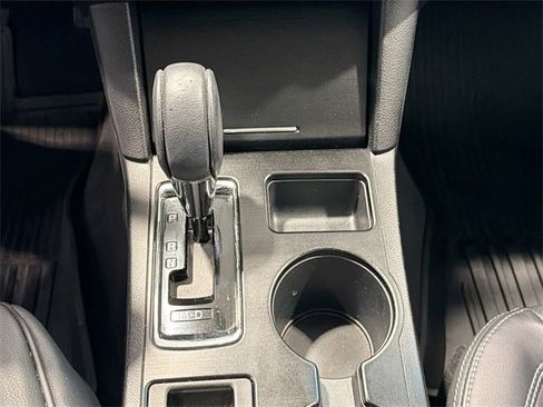 Used 2018 Subaru Outback 2.5i Limited w/ Popular Package #2 image 14