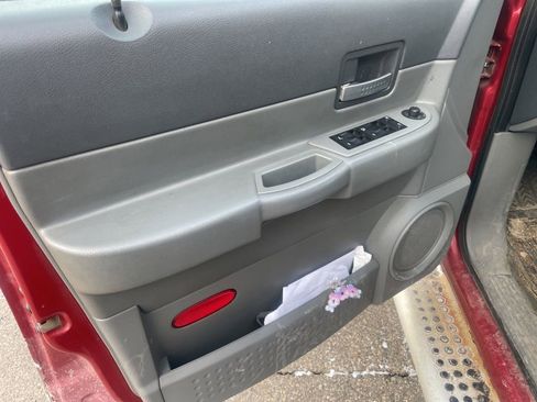 Used 2006 Dodge Durango SLT image 9