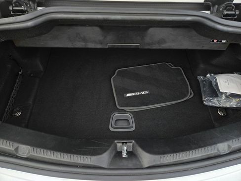 Used 2022 Mercedes-Benz E 450 4MATIC Cabriolet image 37