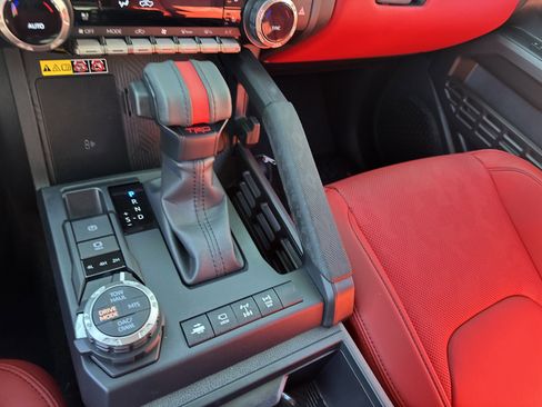 Used 2025 Toyota Tacoma TRD Pro image 19