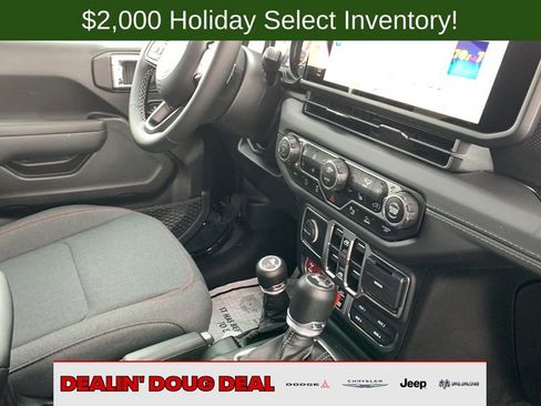 New 2025 Jeep Wrangler Unlimited Rubicon image 34