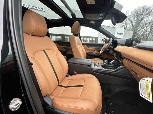 Used 2024 MAZDA CX-90 3.3 Turbo S w/ Premium Plus image 16