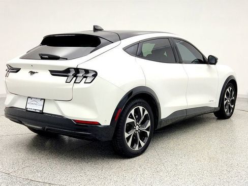 Used 2021 Ford Mustang Mach-E Premium image 5