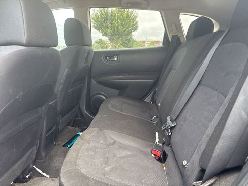 Used 2013 Nissan Rogue S FWD image 10