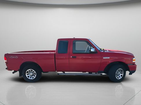 Used 2011 Ford Ranger XLT w/ Bright Trim Group AWD/4WD image 4