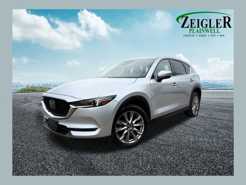 Used 2021 MAZDA CX-5 Grand Touring FWD image 1