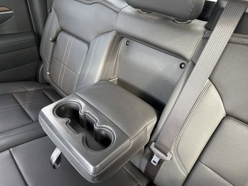 Used 2023 Chevrolet Silverado 1500 High Country AWD/4WD image 23