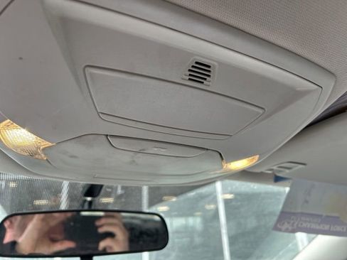 Used 2017 Ford Escape SE image 35