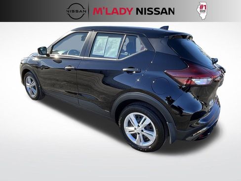 Certified 2025 Nissan Kicks Play S image 7