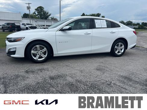 Used 2024 Chevrolet Malibu LS w/ Driver Confidence Package image 1