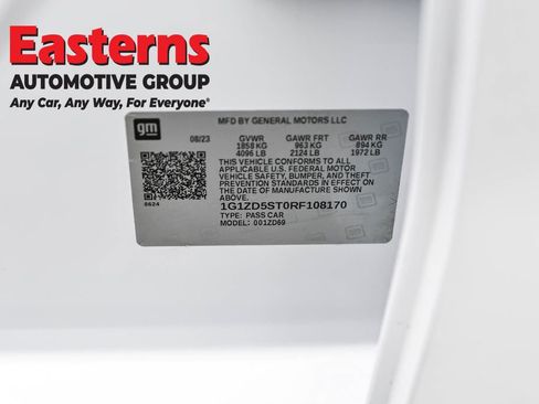 Used 2024 Chevrolet Malibu LT image 36