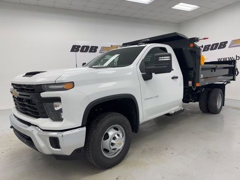 New 2026 Chevrolet Silverado 3500 W/T w/ WT Convenience Package image 1